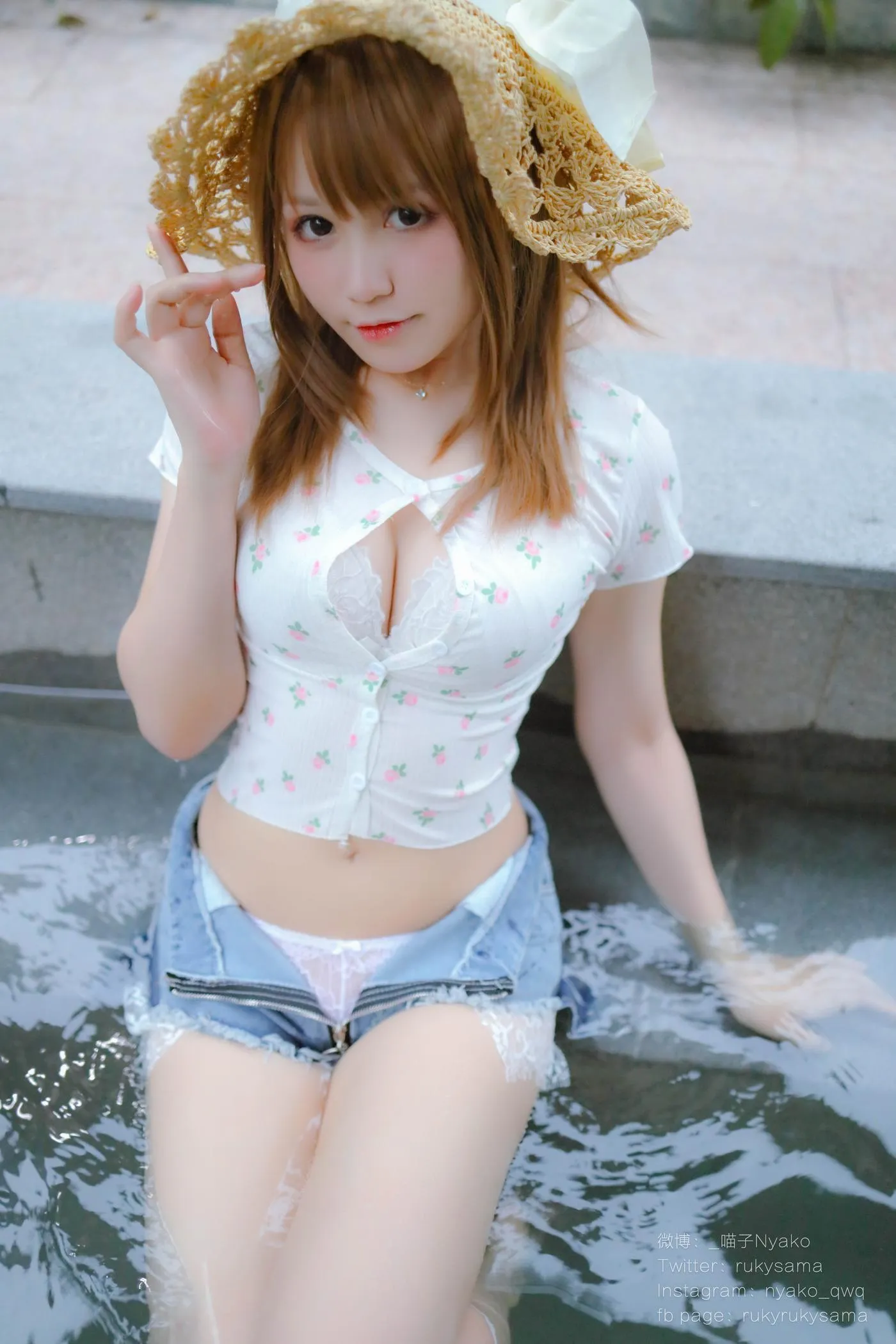 Nyako喵子 – NO.27 温泉蕾丝睡衣-温泉 [80P]插图5